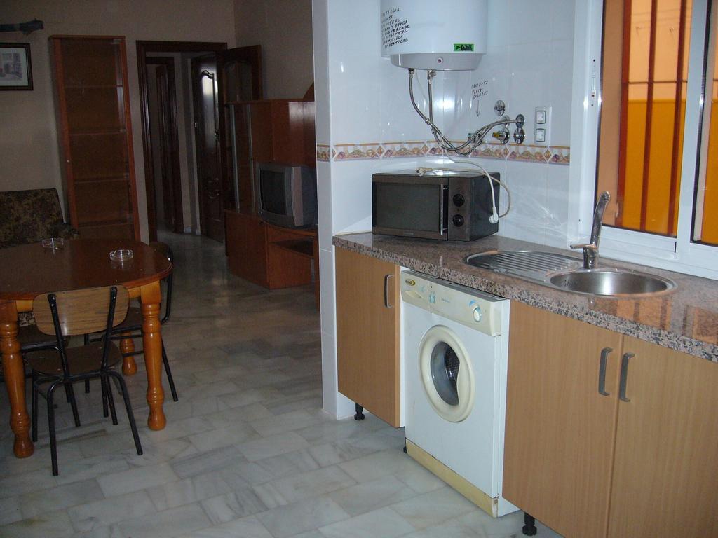Apartamentos Alamare 세비야 객실 사진